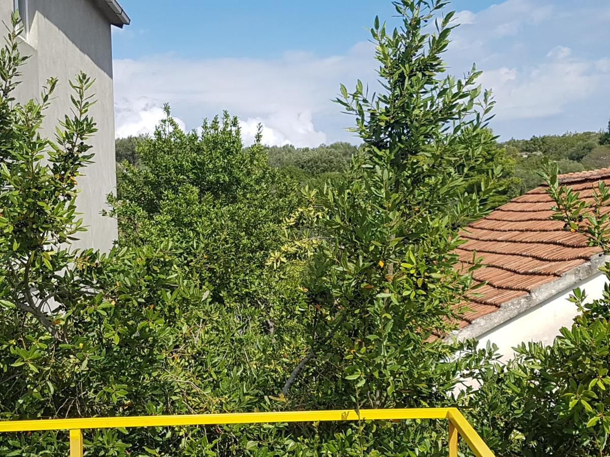 Extra Spacious Seaview Apartments Close To The Beach, With Large Terraces And Free Wi-Fi & Ac & Bbq & Parking Space Sali Buitenkant foto